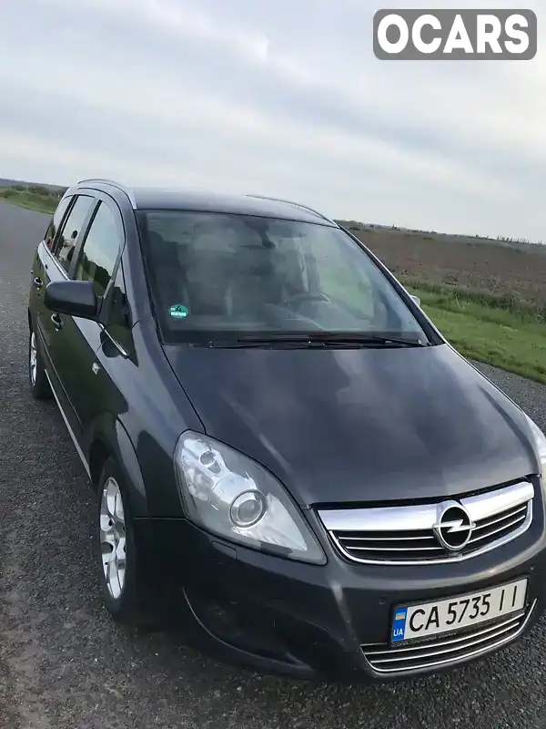 W0L0AHM75B2104268 Opel Zafira 2011 Мінівен  Фото 1