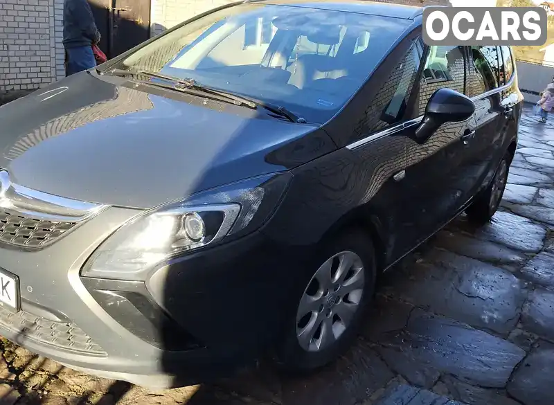 Микровэн Opel Zafira 2015 null_content л. Ручная / Механика обл. Тернопольская, Чортков - Фото 1/9