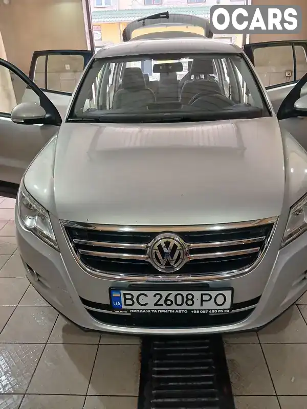 Позашляховик / Кросовер Volkswagen Tiguan 2010 1.98 л. Автомат обл. Львівська, Мостиська - Фото 1/21