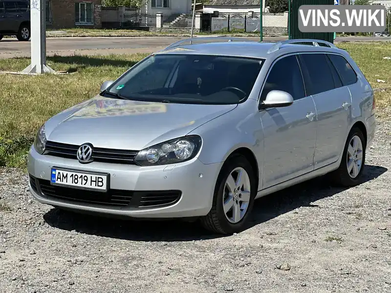 Універсал Volkswagen Golf 2011 1.6 л. Автомат обл. Житомирська, Бердичів - Фото 1/21