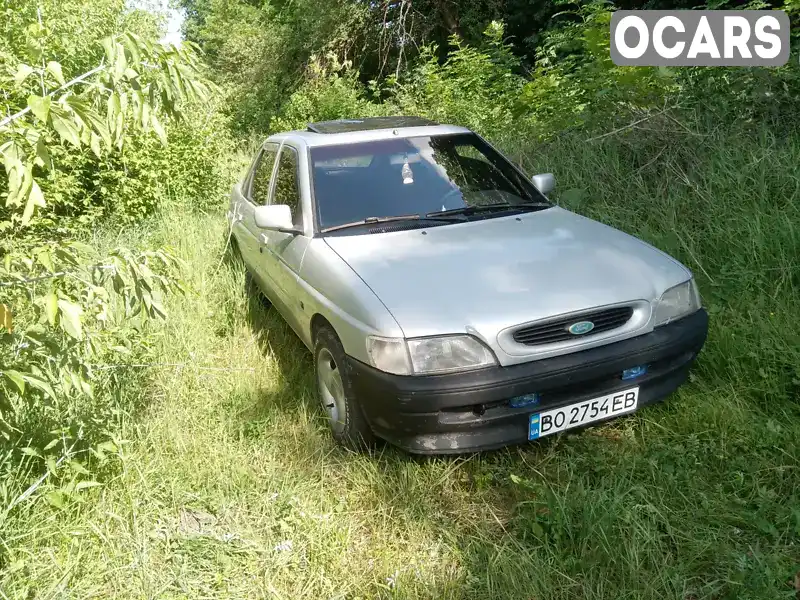 Седан Ford Escort 1993 1.39 л. Ручна / Механіка обл. Тернопільська, Теребовля - Фото 1/14