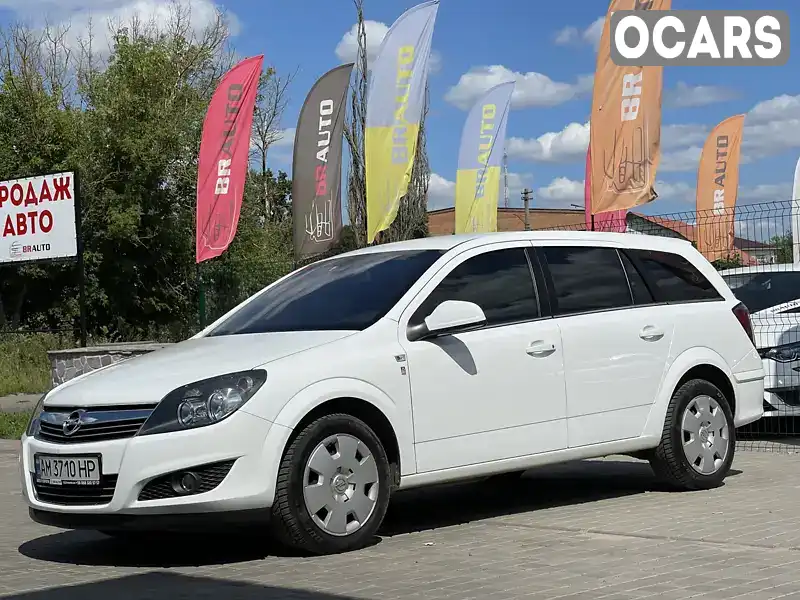 Универсал Opel Astra 2010 1.8 л. Автомат обл. Житомирская, Бердичев - Фото 1/21