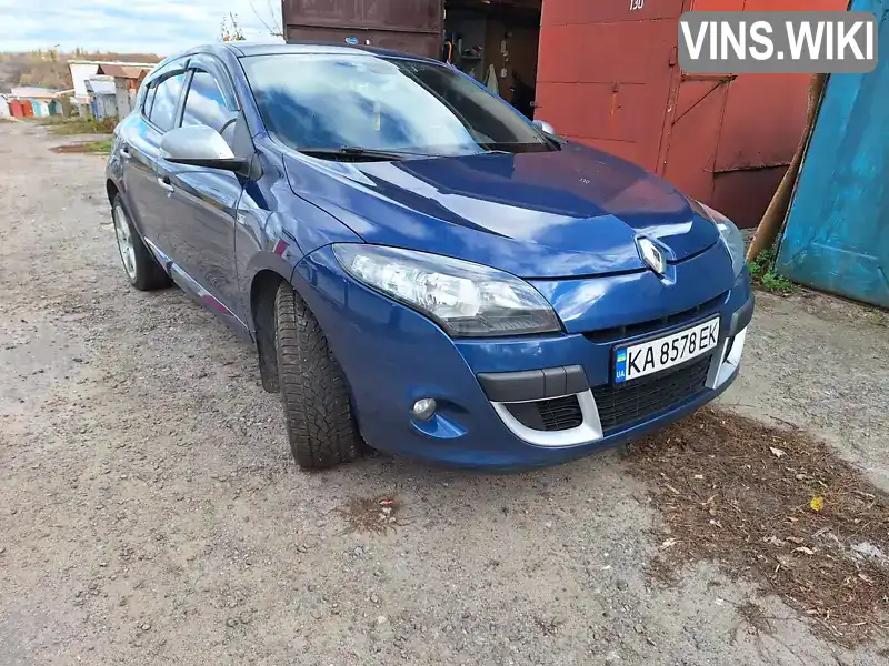 Хетчбек Renault Megane 2011 1.6 л. Ручна / Механіка обл. Київська, Васильків - Фото 1/15