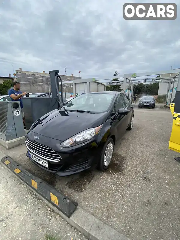 Седан Ford Fiesta 2019 1.6 л. Автомат обл. Закарпатська, Ужгород - Фото 1/21