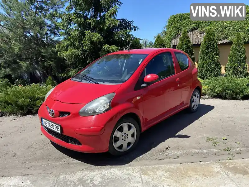 Хетчбек Toyota Aygo 2006 1 л. Ручна / Механіка обл. Дніпропетровська, Павлоград - Фото 1/12