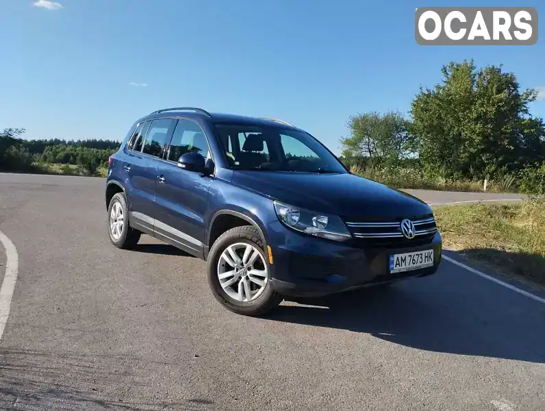 Внедорожник / Кроссовер Volkswagen Tiguan 2016 1.98 л. Автомат обл. Житомирская, Коростень - Фото 1/15