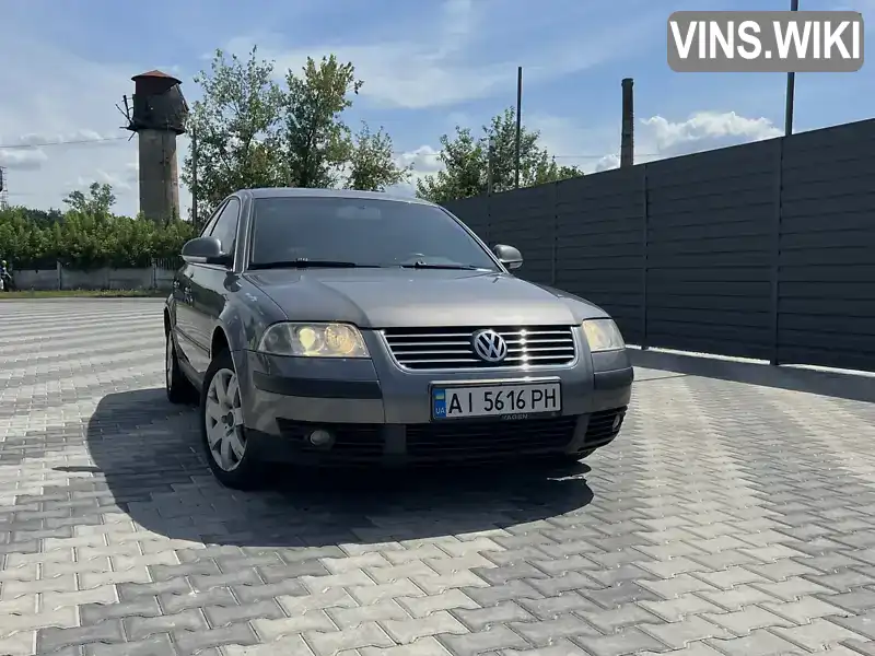 Седан Volkswagen Passat 2004 1.9 л. Ручна / Механіка обл. Київська, Київ - Фото 1/21