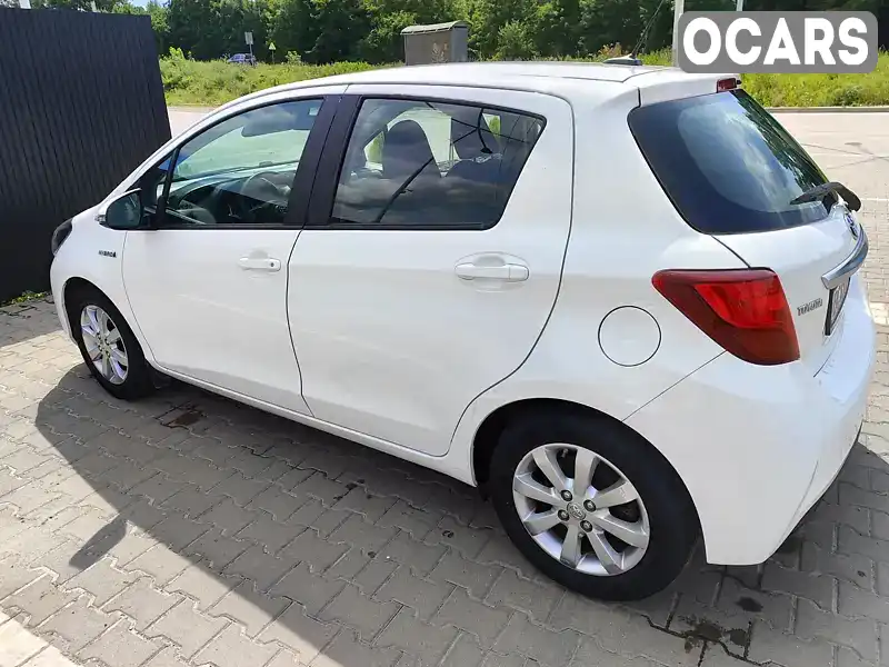 Хетчбек Toyota Yaris 2014 1.5 л. Автомат обл. Львівська, Львів - Фото 1/19