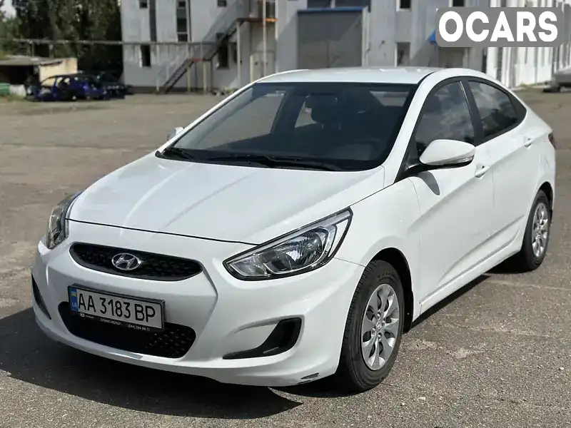 Седан Hyundai Accent 2019 1.37 л. Ручна / Механіка обл. Київська, Київ - Фото 1/14