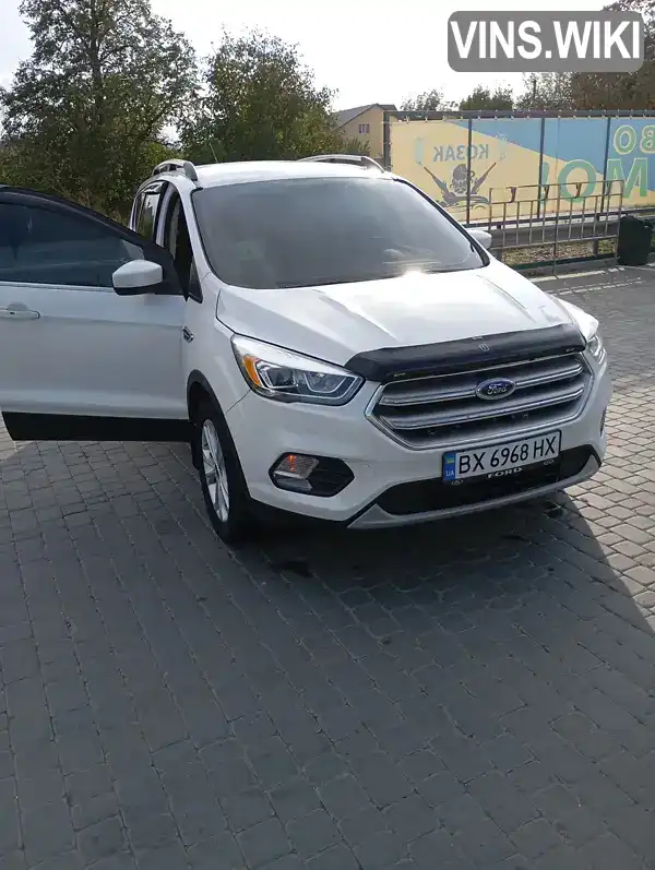 Позашляховик / Кросовер Ford Escape 2017 1.5 л. Автомат обл. Хмельницька, Кам'янець-Подільський - Фото 1/14