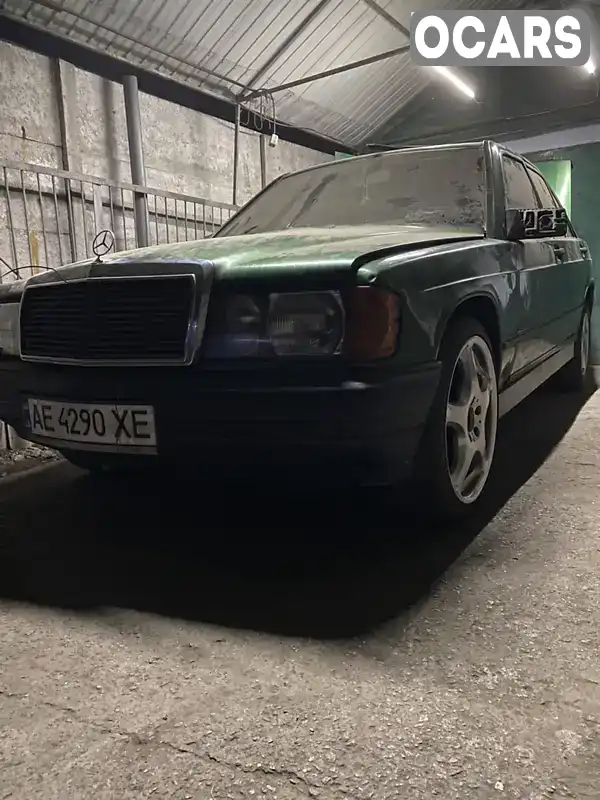 Седан Mercedes-Benz 190 1986 3.2 л. Ручна / Механіка обл. Дніпропетровська, Дніпро (Дніпропетровськ) - Фото 1/7