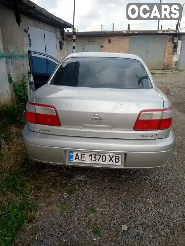 W0L0VBF6931021433 Opel Omega 2002 Седан 2.2 л. Фото 2