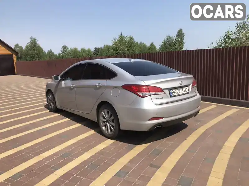 Седан Hyundai i40 2012 1.7 л. Автомат обл. Рівненська, Рокитне - Фото 1/20