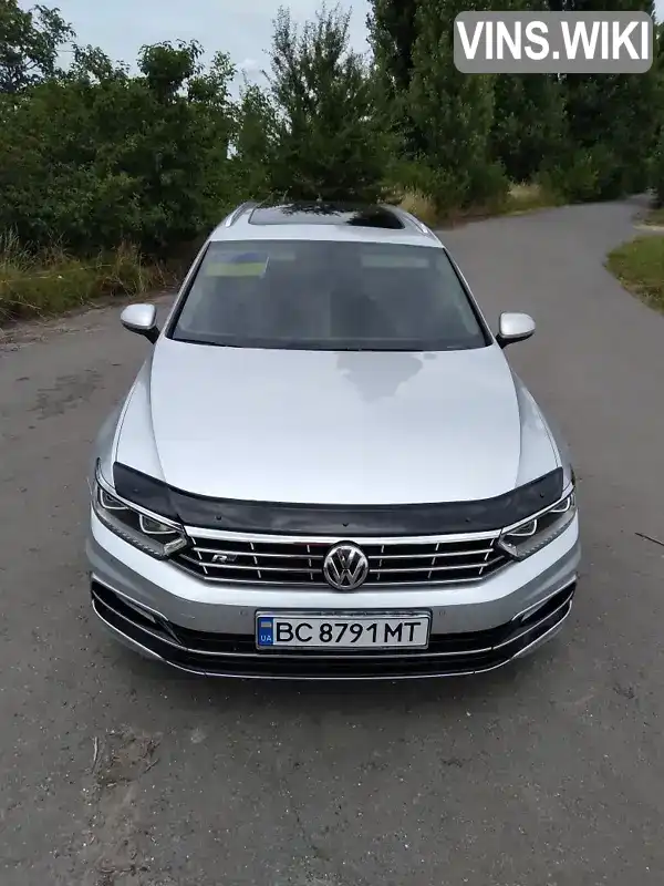 Універсал Volkswagen Passat 2015 2 л. Ручна / Механіка обл. Житомирська, Любар - Фото 1/15