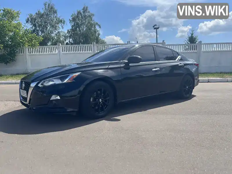 Седан Nissan Altima 2018 2.49 л. Автомат обл. Черниговская, Прилуки - Фото 1/11