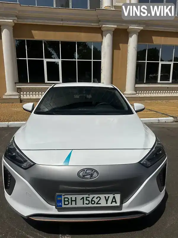 Хетчбек Hyundai Ioniq 2017 null_content л. обл. Одеська, Одеса - Фото 1/17