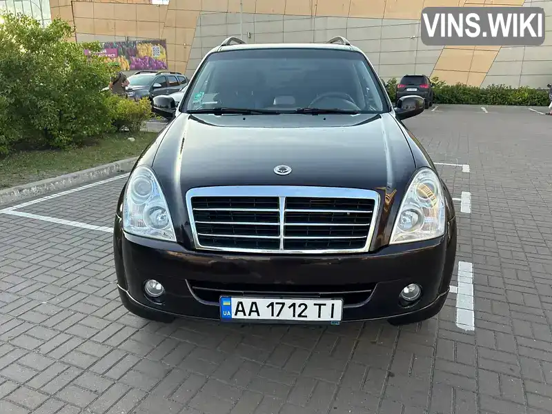 Позашляховик / Кросовер SsangYong Rexton 2008 2.7 л. Ручна / Механіка обл. Київська, Київ - Фото 1/21