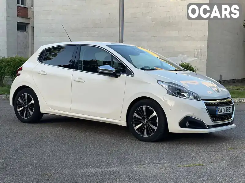 Хетчбек Peugeot 208 2018 1.2 л. Автомат обл. Київська, Київ - Фото 1/21