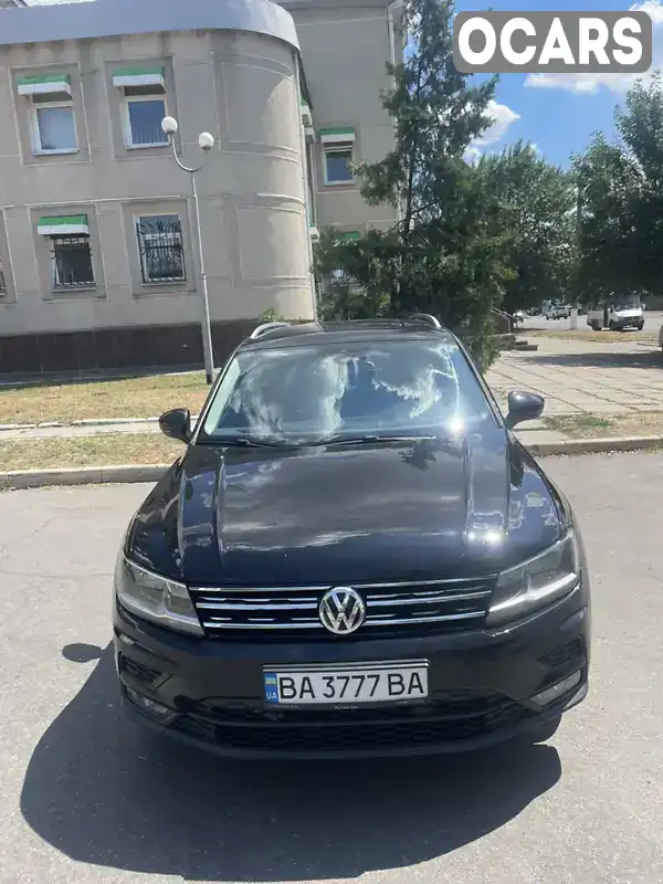 WVGZZZ5NZJW923615 Volkswagen Tiguan 2018 Внедорожник / Кроссовер 1.97 л. Фото 2