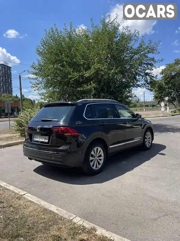 WVGZZZ5NZJW923615 Volkswagen Tiguan 2018 Внедорожник / Кроссовер 1.97 л. Фото 8