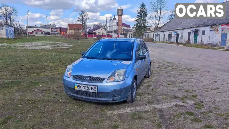 Хэтчбек Ford Fiesta 2007 1.4 л. Ручная / Механика обл. Ровенская, Дубровица - Фото 1/21