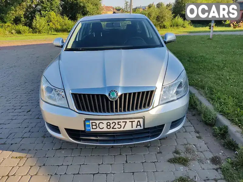 Універсал Skoda Octavia 2011 1.6 л. Ручна / Механіка обл. Львівська, Золочів - Фото 1/12