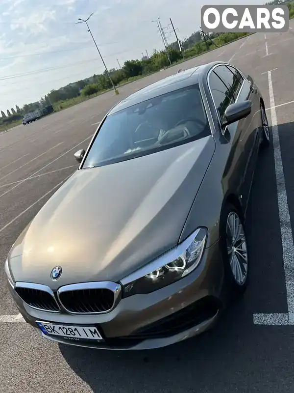 WBAJA5C51KWW12288 BMW 5 Series 2018 Седан 2 л. Фото 8