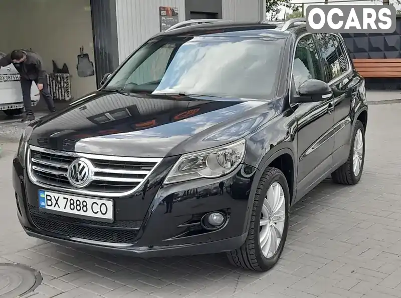 Позашляховик / Кросовер Volkswagen Tiguan 2010 1.97 л. Ручна / Механіка обл. Хмельницька, Кам'янець-Подільський - Фото 1/21