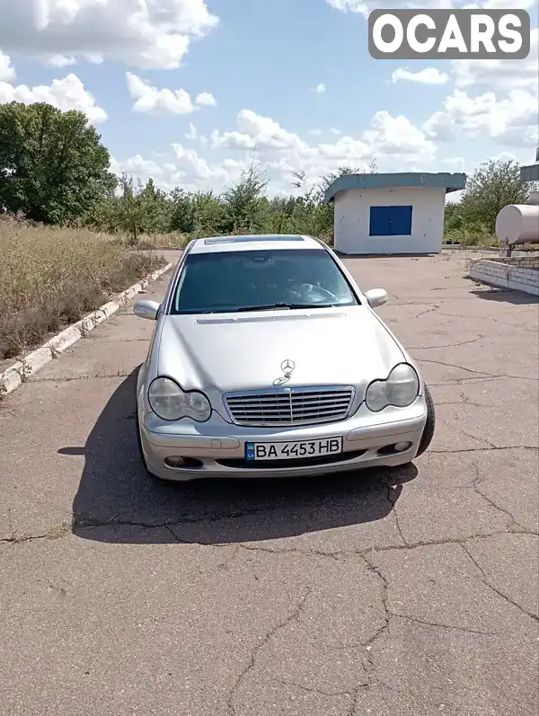 Седан Mercedes-Benz C-Class 2001 2.69 л. Автомат обл. Кіровоградська, location.city.smoline - Фото 1/9