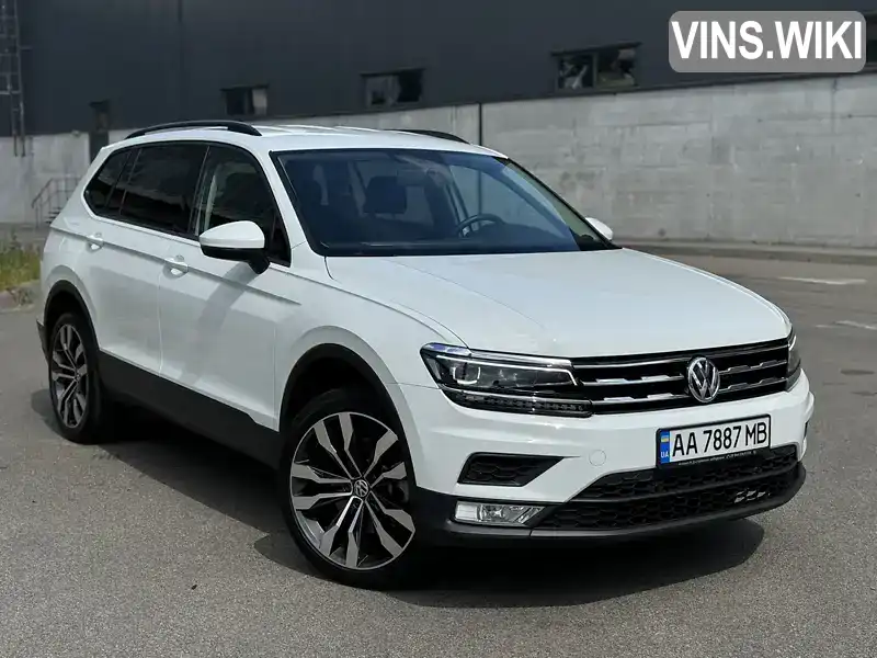 Позашляховик / Кросовер Volkswagen Tiguan 2021 2 л. Автомат обл. Київська, Київ - Фото 1/21