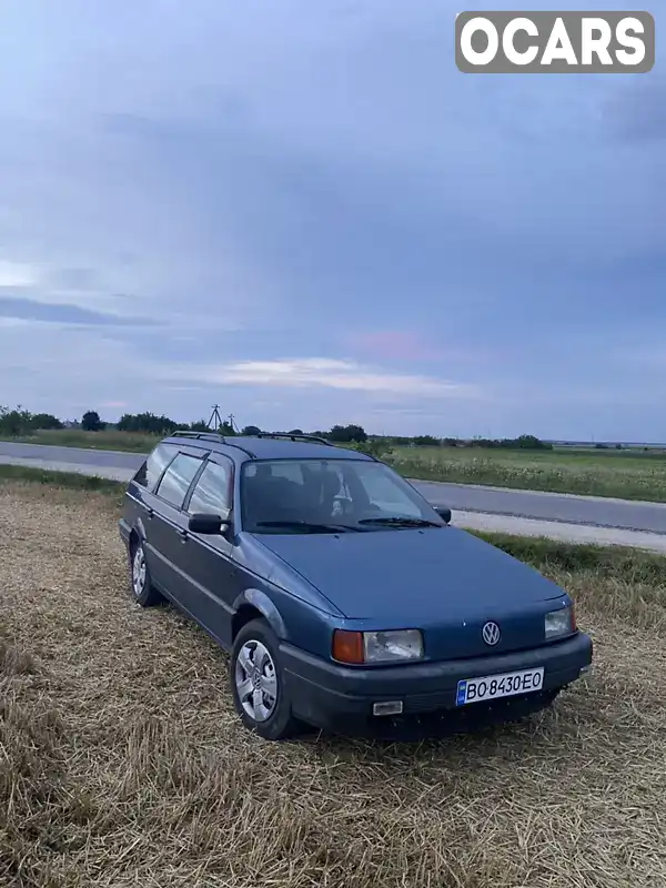 WVWZZZ31ZKE008558 Volkswagen Passat 1988 Універсал 1.78 л. Фото 1