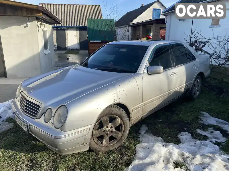 Седан Mercedes-Benz E-Class 2000 3.2 л. Автомат обл. Київська, Яготин - Фото 1/7