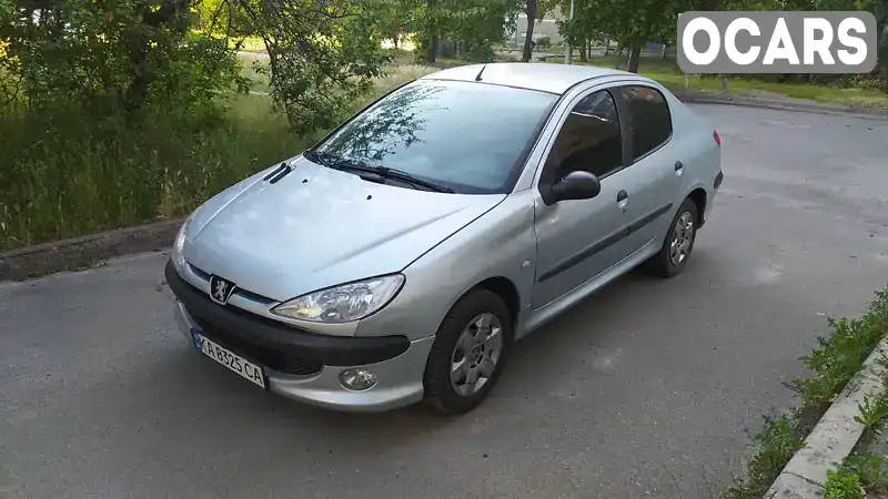 VF32BKFWA72771959 Peugeot 206 2007 Седан 1.36 л. Фото 6