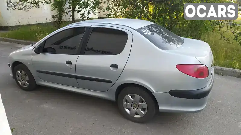 VF32BKFWA72771959 Peugeot 206 2007 Седан 1.36 л. Фото 9