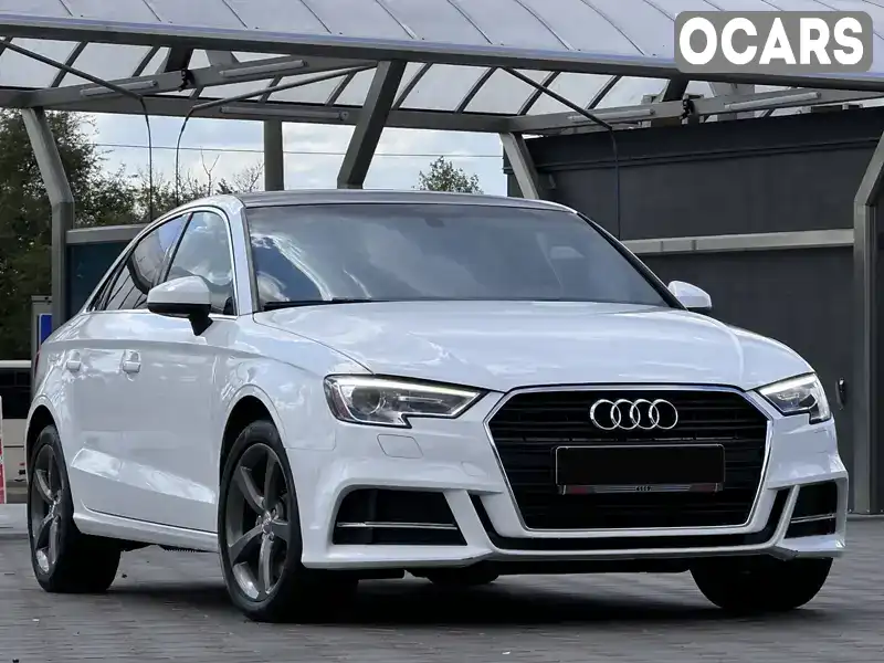 Седан Audi A3 2019 2 л. Автомат обл. Київська, Київ - Фото 1/21