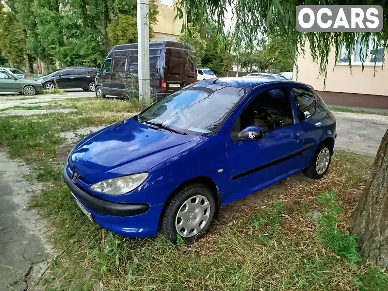 VF32CHFXF44075872 Peugeot 206 2004 Хетчбек 1.1 л. Фото 4