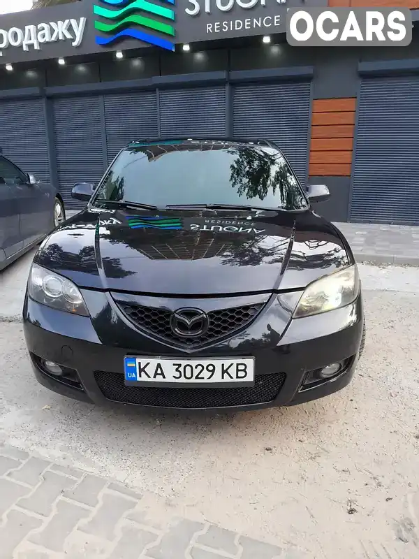 Седан Mazda 3 2006 null_content л. Ручна / Механіка обл. Київська, Українка - Фото 1/9