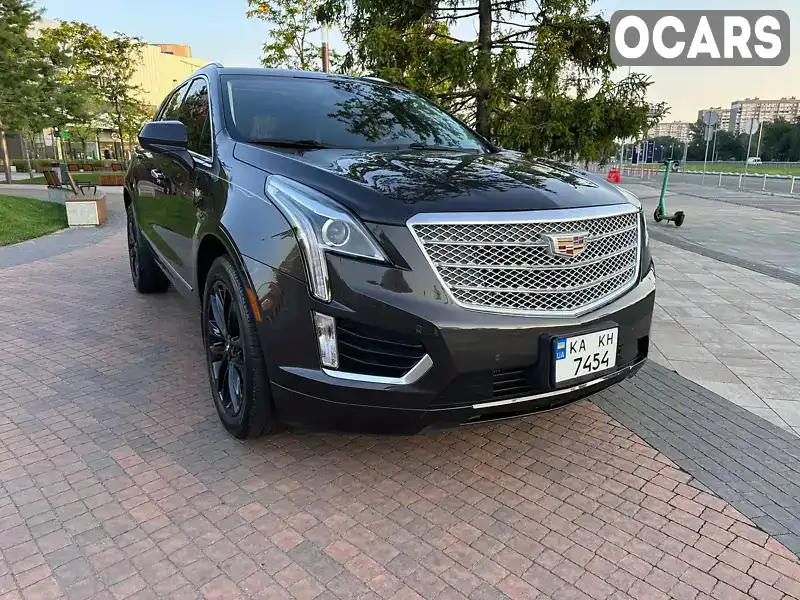 Внедорожник / Кроссовер Cadillac XT5 2018 3.6 л. Автомат обл. Харьковская, Харьков - Фото 1/21