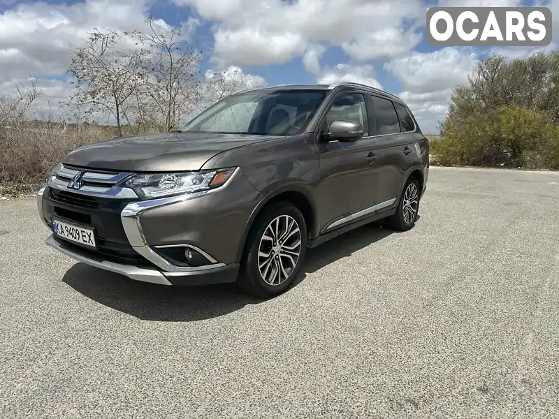 Позашляховик / Кросовер Mitsubishi Outlander 2015 3 л. Автомат обл. Вінницька, Вінниця - Фото 1/19