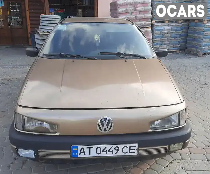 Седан Volkswagen Passat 1990 1.8 л. Ручна / Механіка обл. Івано-Франківська, Яремче - Фото 1/12