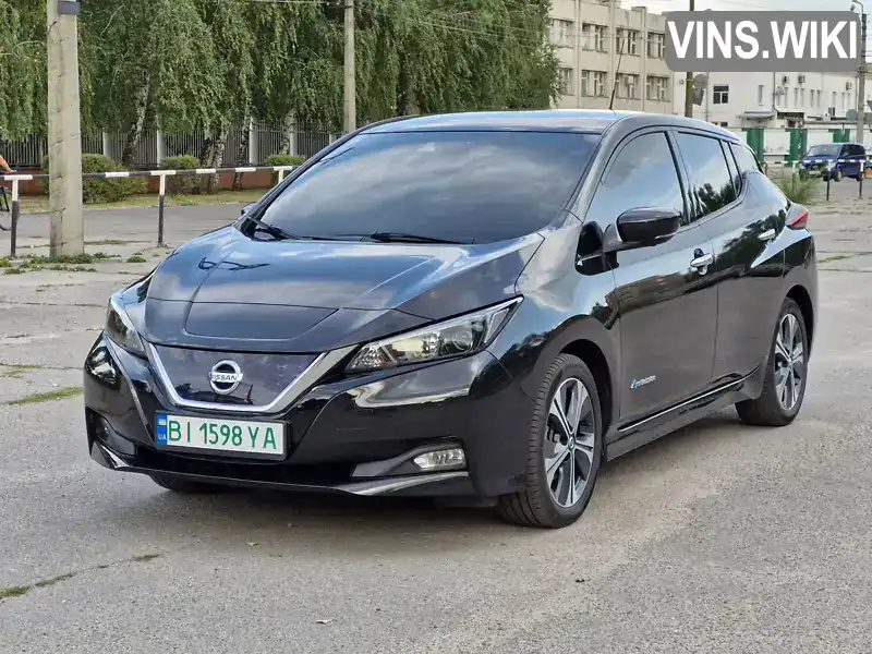 Хетчбек Nissan Leaf 2018 null_content л. обл. Полтавська, Кременчук - Фото 1/21