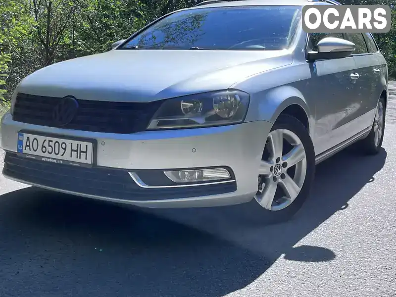 Універсал Volkswagen Passat 2012 1.97 л. Ручна / Механіка обл. Закарпатська, Мукачево - Фото 1/21