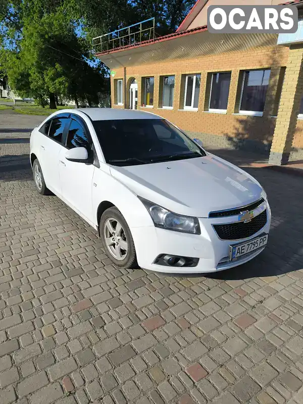 Седан Chevrolet Cruze 2012 1.8 л. Ручна / Механіка обл. Харківська, Красноград - Фото 1/6