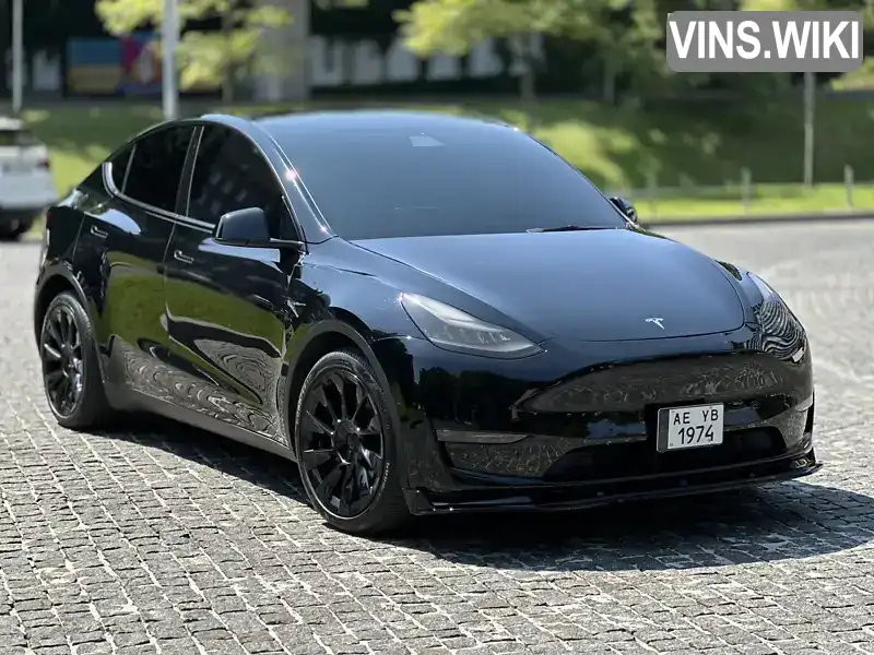 Внедорожник / Кроссовер Tesla Model Y 2021 null_content л. Автомат обл. Днепропетровская, Днепр (Днепропетровск) - Фото 1/21