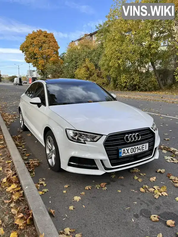 Седан Audi A3 2018 2 л. Автомат обл. Харківська, Харків - Фото 1/21