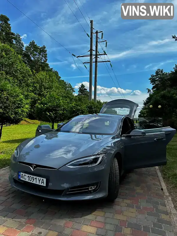 5YJSA1E2XJF298243 Tesla Model S 2018 Ліфтбек  Фото 1