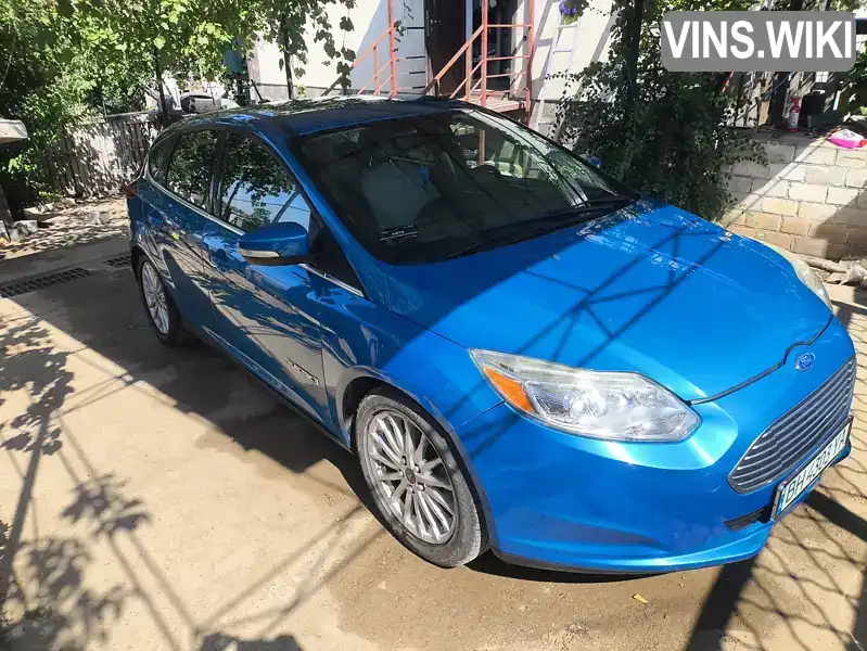 Хетчбек Ford Focus 2012 null_content л. Автомат обл. Одеська, Одеса - Фото 1/17