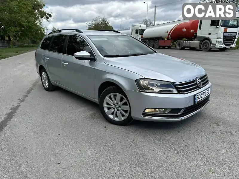 Універсал Volkswagen Passat 2012 2 л. Автомат обл. Вінницька, Тульчин - Фото 1/21