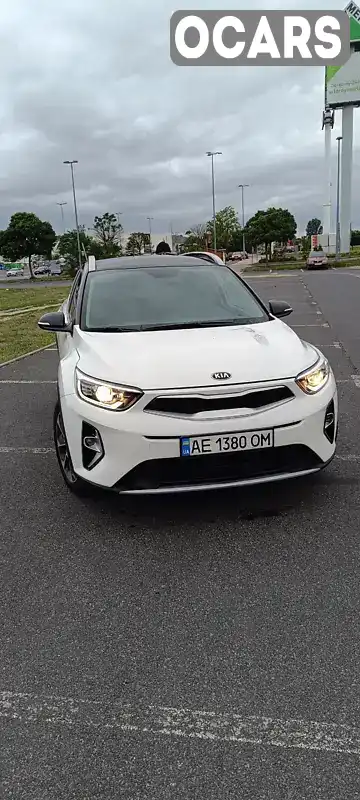 Позашляховик / Кросовер Kia Stonic 2020 1.37 л. Автомат обл. Київська, Бровари - Фото 1/21