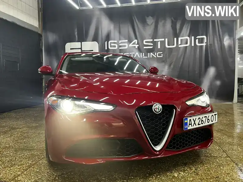 Седан Alfa Romeo Giulia 2017 2 л. Автомат обл. Харьковская, Харьков - Фото 1/21